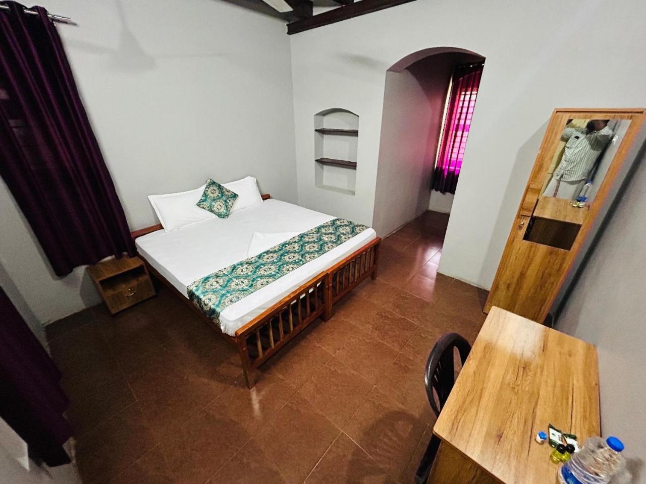 Era Heritage Inn Кожикоде Экстерьер фото